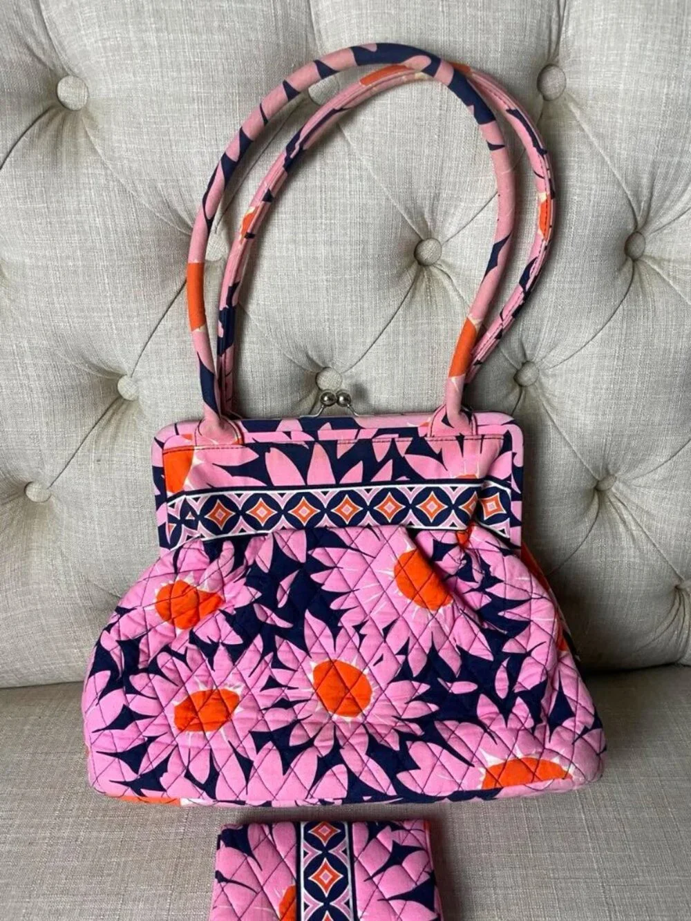EUC Vera Bradley Alice Loves Me Floral Shoulder Bag Purse with Matching Wallet